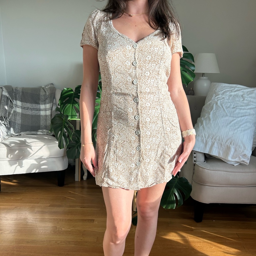 Urban Outfitters Floral Button-Down Dress in Cream